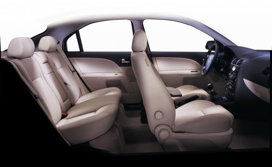  Ford Mondeo 2003 года  (фото 23 из 52)